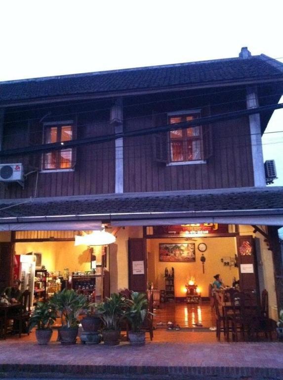Rimvang Guesthouse Luang Prabang Ngoại thất bức ảnh